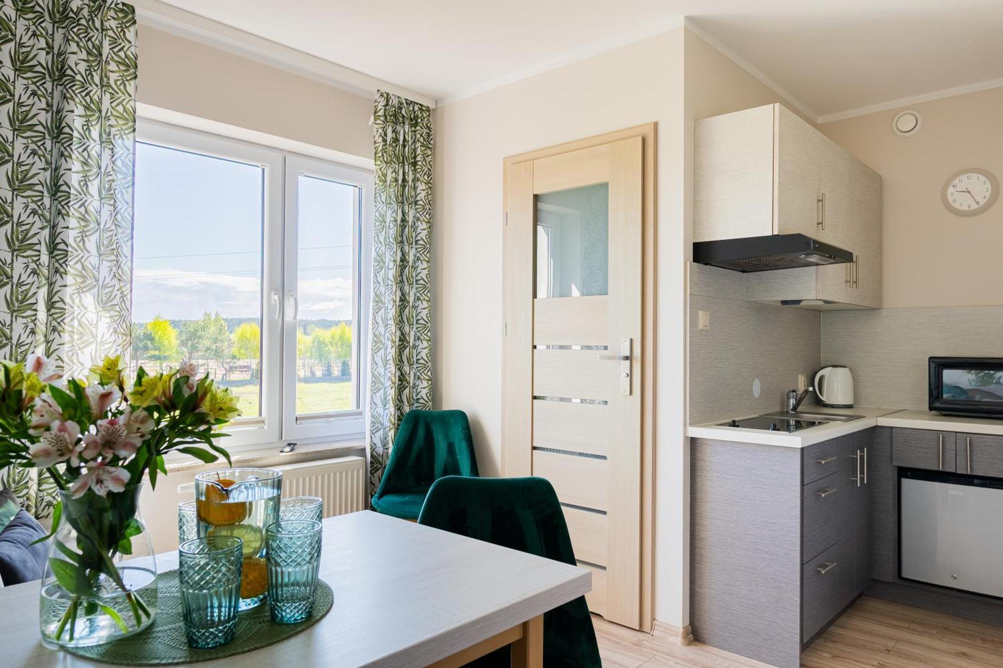 Barka - Apartamenty Premium Oraz Pokoje Blisko Plazy Karwia Exterior foto