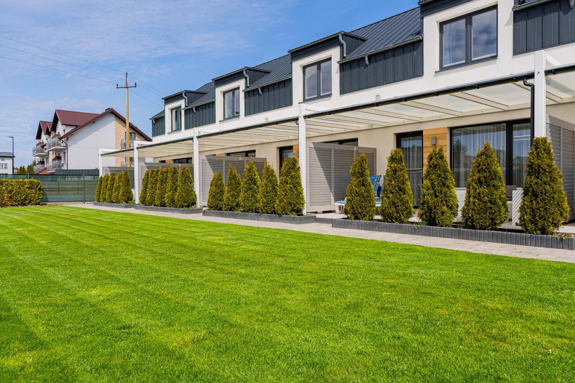 Barka - Apartamenty Premium Oraz Pokoje Blisko Plazy Karwia Exterior foto